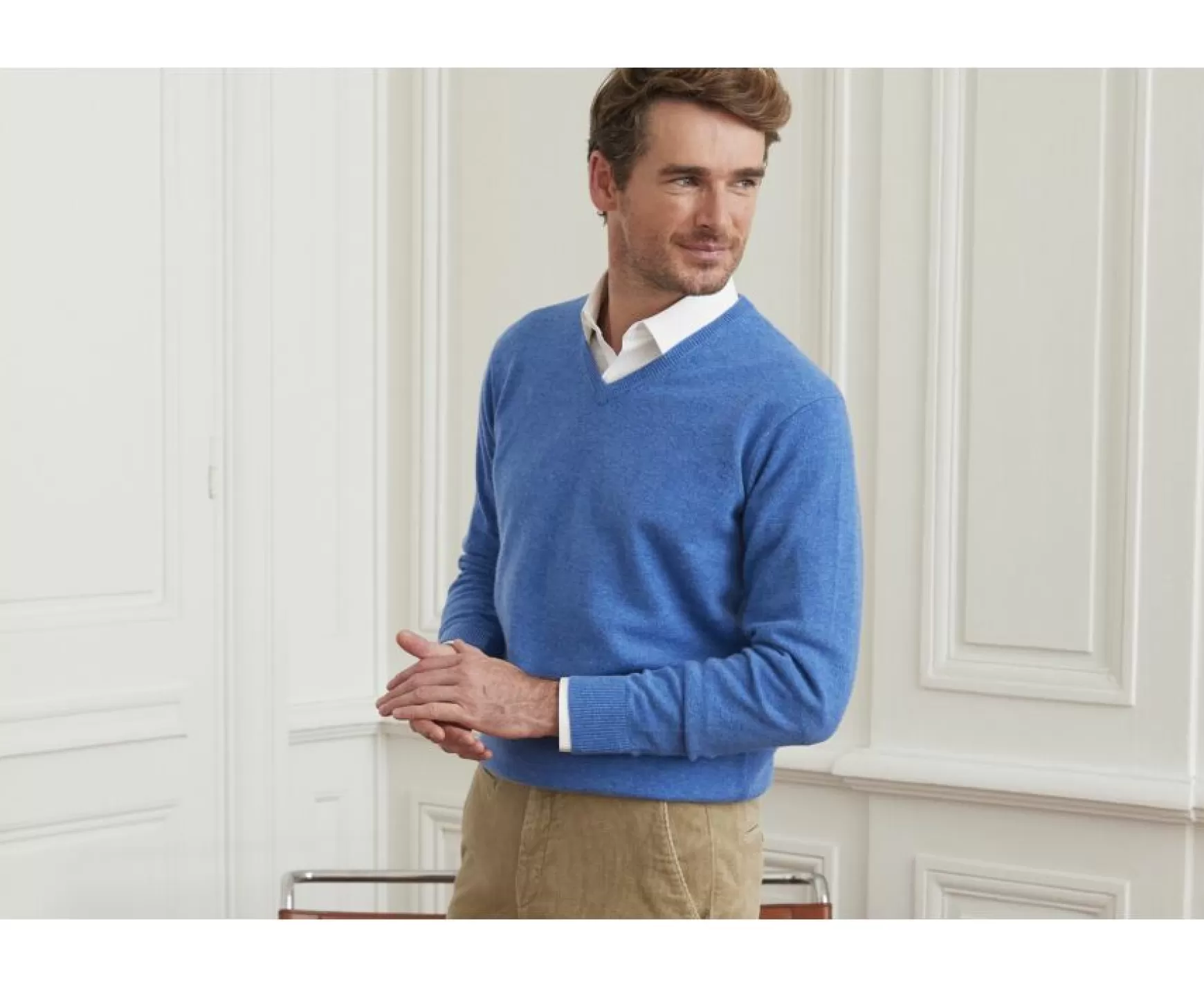 Bexley | Blue Sea V-Neck Wool Jumper Elian Sea Blue