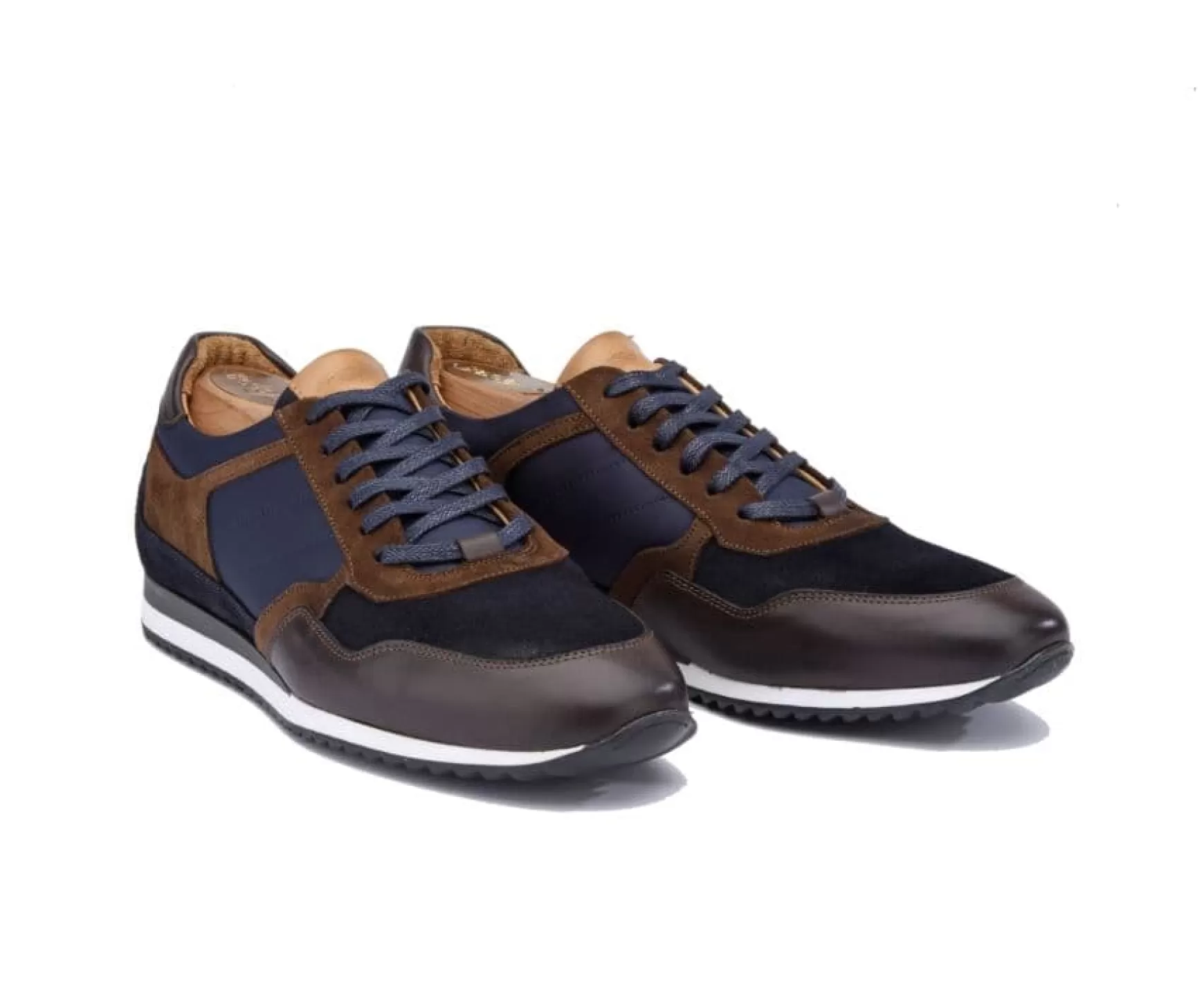 Bexley Trainers & Sneakers | Men'S Trainers Corunna Chocolate And Navy Suede