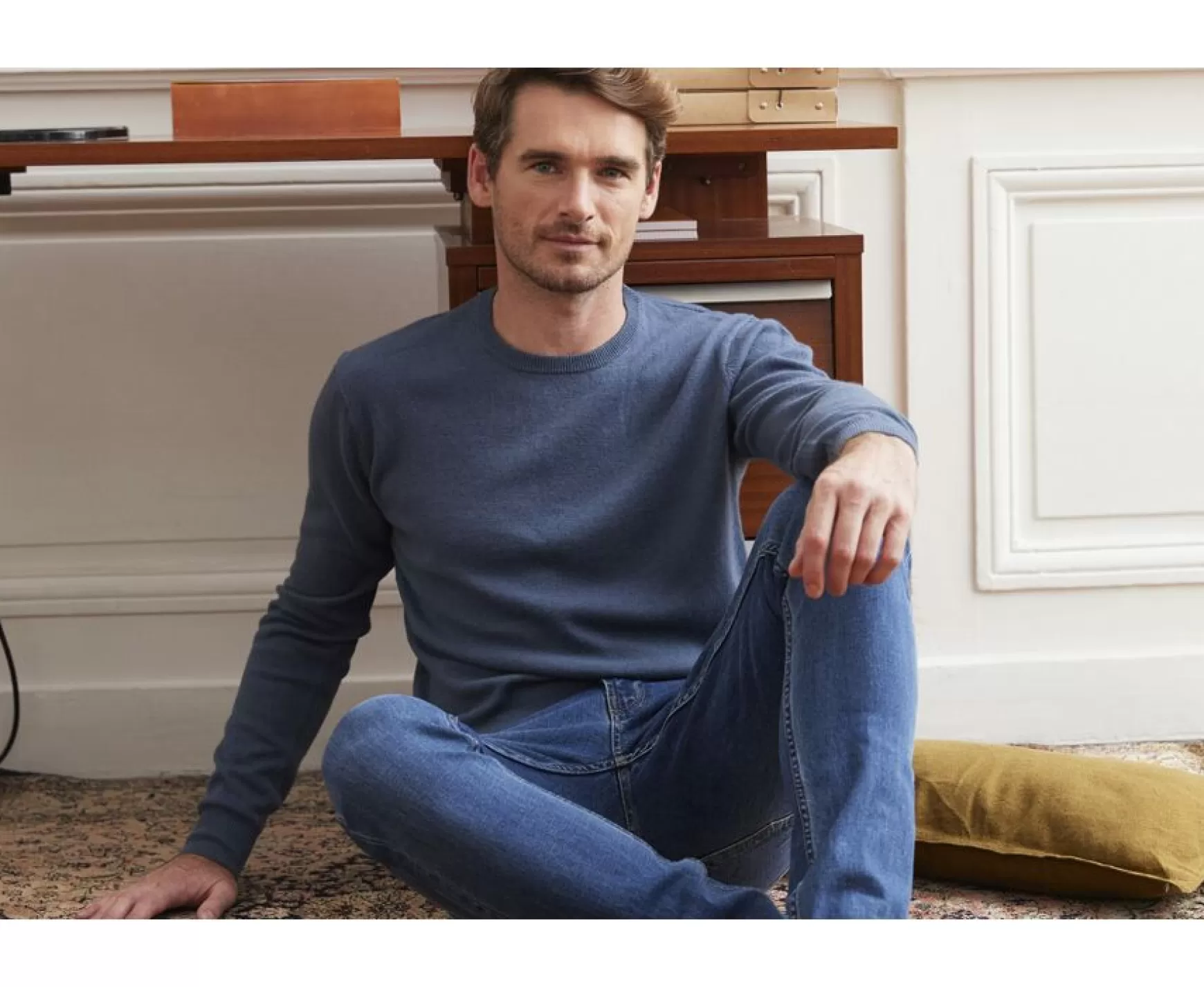 Bexley | Petrol Blue Round-Neck Wool Jumper Conan Prussian Blue