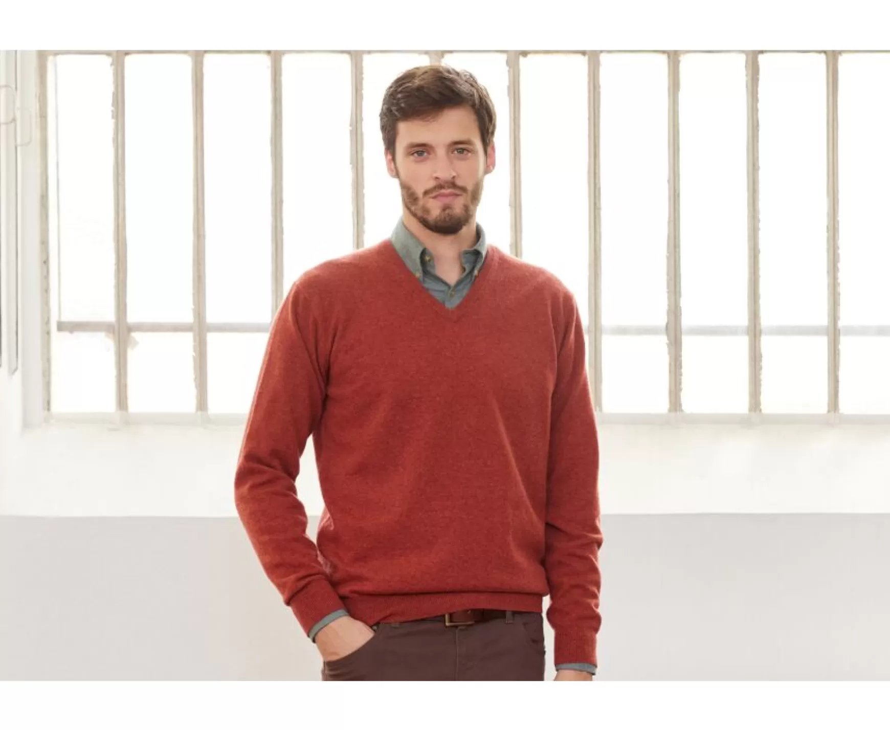 Bexley | Spice Melange V-Neck Wool Jumper - Elian | Melange Spice