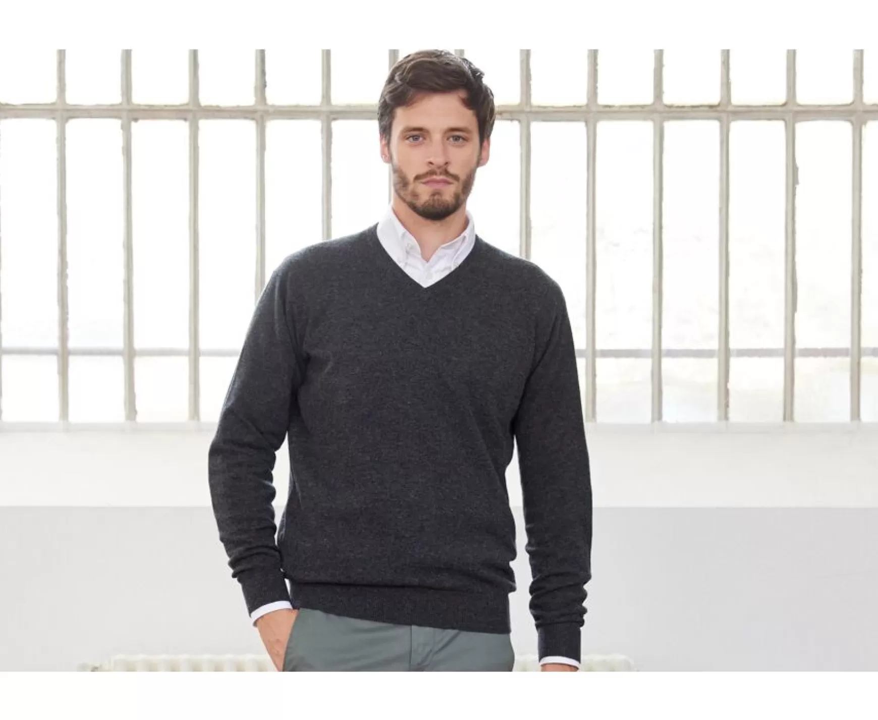 Bexley | V-Neck Wool Jumper Elian Grey Anthracite